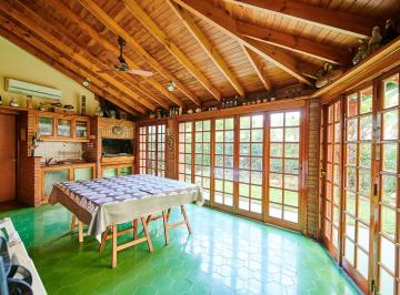 Departamento · 250m² · 5 Ambientes · 2 Cocheras · Venta Dpto 5 Amb Palermo Botánico C/ Dependencia. Parrilla. 2 Cocheras Fijas