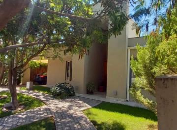 Casa de 1 ambiente, Luzuriaga · Venta Casa Lago del Torreón Barrio Privado Maipú Mendoza