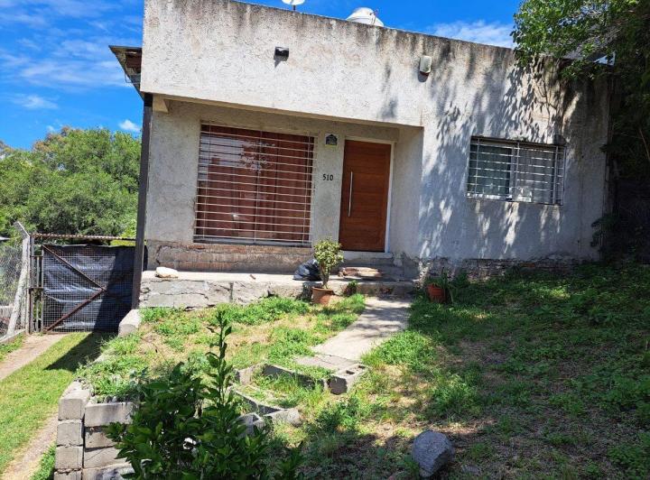 Casa · 85m² · 2 Ambientes · 1 Cochera