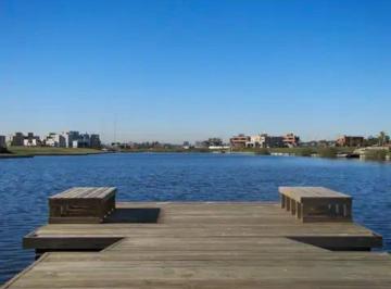 Terreno · 770m² · Lote en Venta Casuarinas Nordelta Al Agua Financia