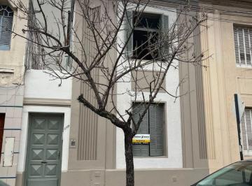 Departamento de 1 ambiente, Ciudad de Santa Fe · Dúplex en Alquiler en Calle Salvador Caputto 3109 de 2 Dorm.