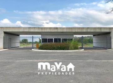 Terreno · 1008m² · Lote de Terreno en Barrio Cerrado "Las Calandrias"