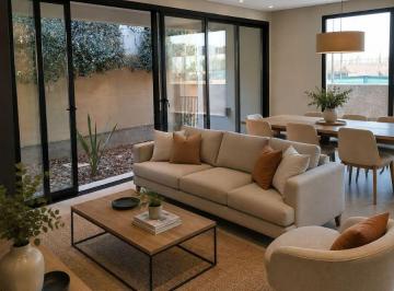 Casa de 5 ambientes, Carrodilla · Casa a Estrenar en Venta 3 Dormitorio en Carrodilla Lujan de Cuyo