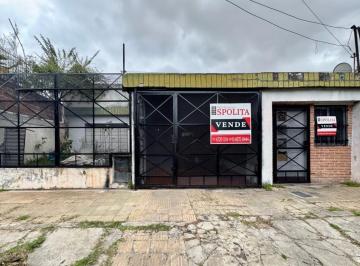 Casa · 150m² · 4 Ambientes · 1 Cochera · Casa Lote Propio a Refaccionar con Departamento Independiente en San Andres, Gral. San Martin
