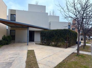 Foto · Altos de Manantiales Duplex Tres Dorm.