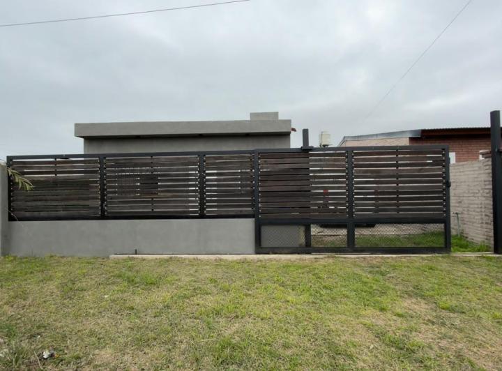 Casa · 52m² · 2 Ambientes · 1 Cochera