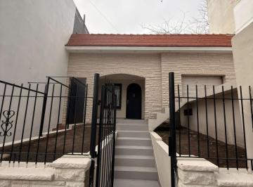 PH · 90m² · 3 Ambientes · PH en Chauvin