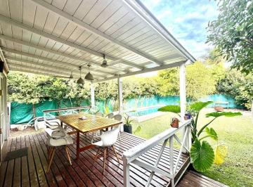 Casa · 110m² · 4 Ambientes · 3 Cocheras · Casa en Venta Barrio Jacaranda Tigre