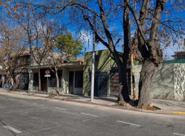 Casa · 125m² · 5 Ambientes · 2 Cocheras · Casa en Barrio Bombal Ciudad de Mendoza