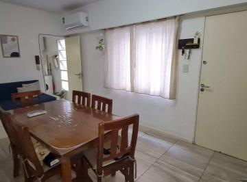 Departamento · 38m² · 2 Ambientes · Venta Departamento un Dormitorio Reciclado