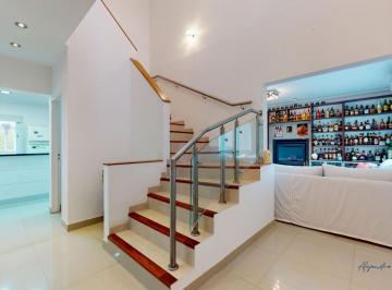 Casa · 184m² · 5 Ambientes · 2 Cocheras · Venta Casa 5 Ambientes Barrio Don Joaquin Ezeiza