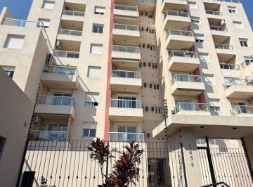 Departamento de 6 ambientes, Córdoba · Departamento 2 Dorm. Frentista con Balcón!