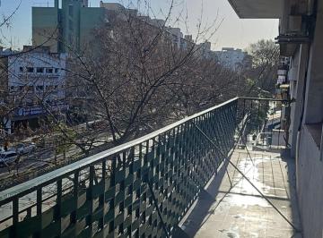Departamento · 80m² · 4 Ambientes · Alquiler 4 Amb Balcon Alte. Brown 700 Piso 3°