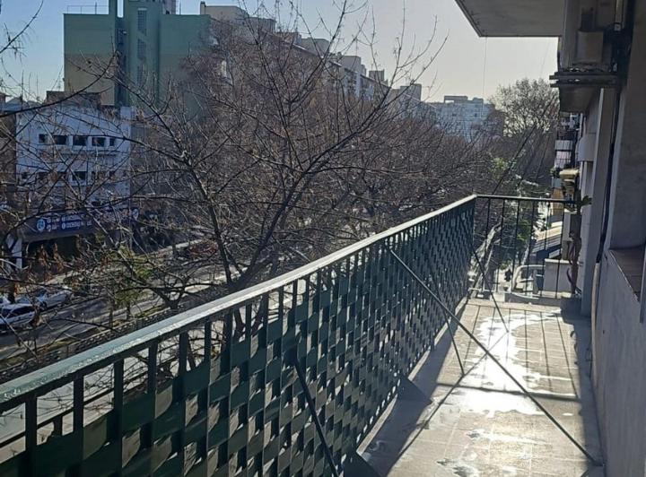 Departamento · 80m² · 4 Ambientes