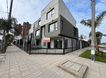 Casa · 150m² · 5 Ambientes · 1 Cochera · Duplex 5 Ambientes en Villa Primera