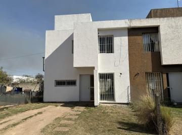 PH · 100m² · 3 Ambientes · 1 Cochera · Alquilo Duplex en Arguello