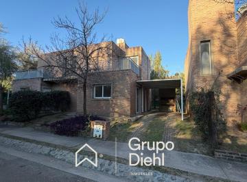 PH · 110m² · 4 Ambientes · 1 Cochera · Duplex 2 Dorm. en Alquiler Housing El Jacaranda, Villa Allende