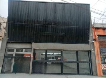 Bodega-Galpón · 400m² · 72 Entre 3 y 4. Galpón en Venta. La Plata