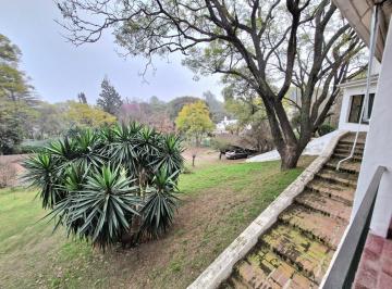 Casa · 280m² · 6 Ambientes · 2 Cocheras · Villa Allende Golf - Venta Casa - 2700 m² Terr / 280 m² Cub