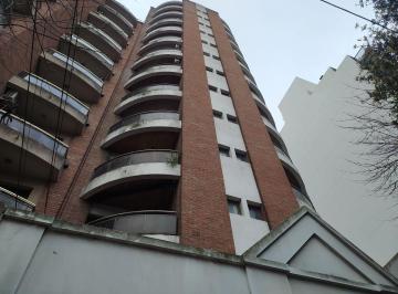 Departamento de 2 ambientes, La Plata · (60 y 10) Departamento S/piso Fte (1) Dormitorio y Balcon en Alquiler en La Plata