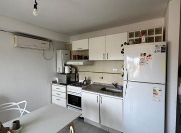 Departamento de 2 ambientes, San Nicolás de los Arroyos · Depto de 1 Dormitorio en Alvear y Ameghino