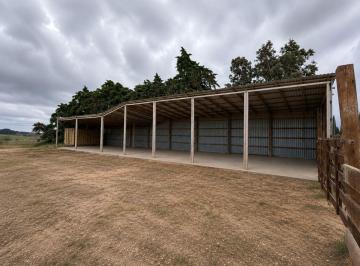 Bodega-Galpón · 325m² · Alquiler Galpón 325 m² Sobre Ruta 34 La Montañesa