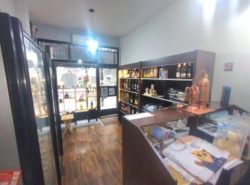 Local comercial · 49m² · 2 Ambientes · Venta de Local Comercial