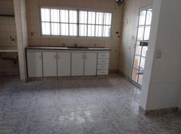 Departamento de 3 ambientes, Lanús · Departamento de 3 Ambientes con Galpon Interno