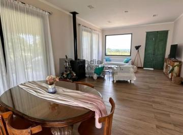 Casa · 180m² · 4 Dormitorios · 1 Cochera · Alquiler Casa Country La Arboleda