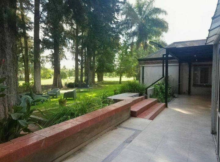Casa · 373m² · 5 Ambientes