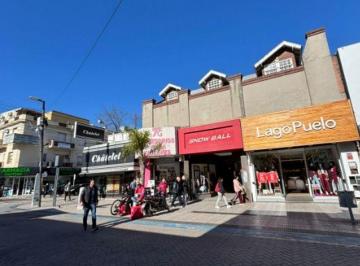 Local comercial , Lanús · 3 Locales en Alquiler en Lanús Este