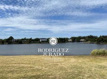 ROJ-ROJ-1050_2 · Lote en Venta a La Laguna San Marco Viilanueva