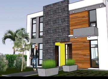 Casa de 6 ambientes, Rodeo de la Cruz · Venta de Casa de Cat. en Obra Gruesa - B° Privado - Rodeo de La Cruz - Guaymallen Mza.