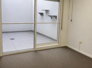 Consultorio · 38m² · Venta 2 Ambientes con Patio Apto Profesional