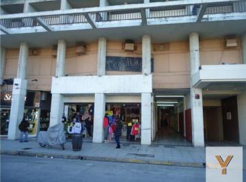 Local comercial · 275m² · 2 Ambientes · Oficina en Venta - 2 Baños - 275 m² - Mar del Plata