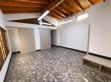 Oficina comercial · 70m² · 3 Ambientes · Alquiler 5ta. Sección. Local/oficinas/depósito