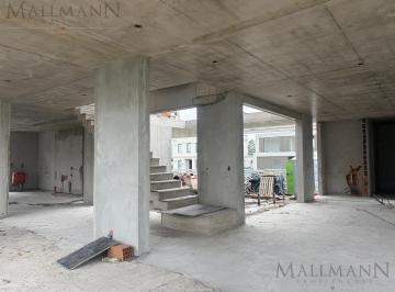 Casa · 293m² · 8 Ambientes · 4 Cocheras · Venta Casa 4 Dorm. en Pebble Beach, Pilar Golf Km 60
