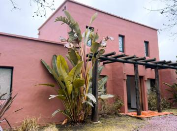 Casa · 121m² · 5 Ambientes · Casa de Dos Dorm. en Alquiler a La Laguna en Altamira