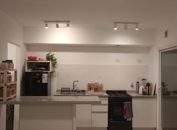 Casa · 100m² · 4 Ambientes · 2 Cocheras