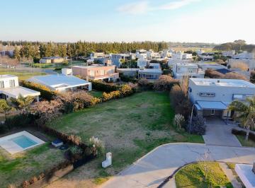 Terreno · 930m² · Venta Terreno en Barrio Privado Funes San Sebastian