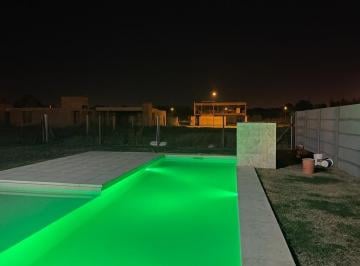 Casa · 110m² · 5 Ambientes · 3 Cocheras · Venta Casa en Don Mateo