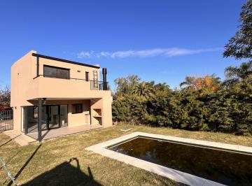 Casa · 103m² · 5 Ambientes · 2 Cocheras · Casa a Estrenar en El Molino Roldán