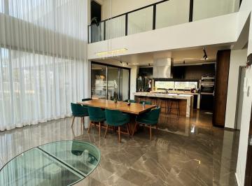 Casa · 270m² · 8 Ambientes · 2 Cocheras · Casa Vida Funes Barrio Privado