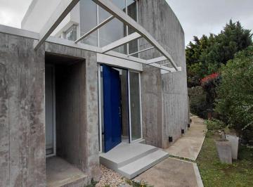 Casa de 5 ambientes, Berazategui · Casa | Alquiler Anual | Amoblada | Las Acacias | G. Hudson