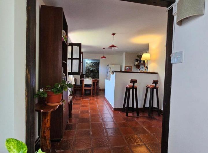 Casa · 160m² · 5 Ambientes · 3 Cocheras