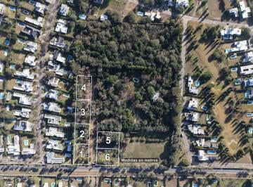 Terreno · 1350m² · Finca Helena. Housing de 6 Lotes con Escritura y Servicios! Seguridad y Naturaleza