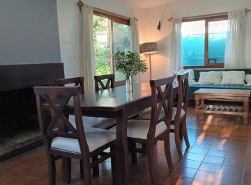 Casa · 125m² · 4 Ambientes · Casa en Venta y Alquiler - Tm
