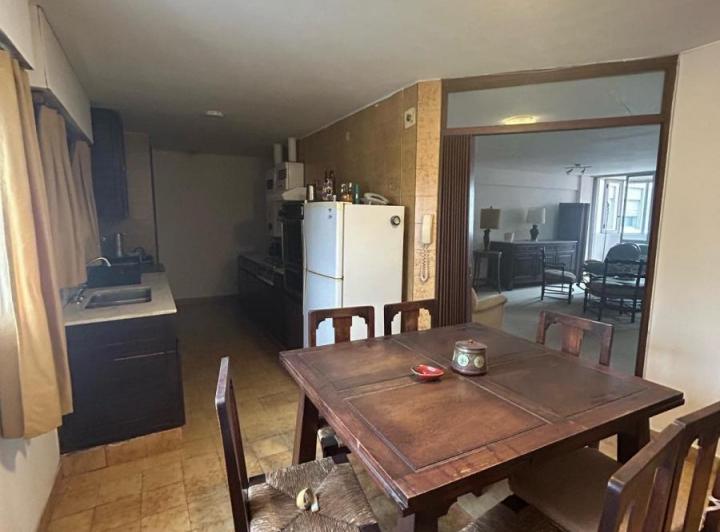 Departamento · 130m² · 6 Ambientes · 1 Cochera