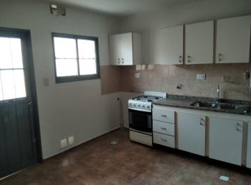 Casa · 100m² · 5 Ambientes · 1 Cochera · Casa 3 Dorm - B Rosedal