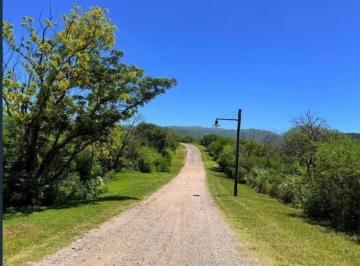 Terreno · 5325m² · Terreno en B° Cerrado Corral de Barrancas 5325 m² con Escritura